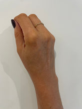 Load image into Gallery viewer, Larger Chain Gold Ring