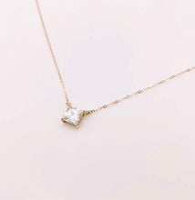 Load image into Gallery viewer, Dainty Square Necklace