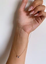 Load image into Gallery viewer, Won’t Take My Eyes Off You Necklace