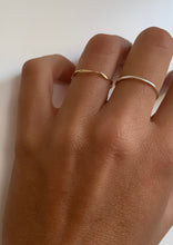 Load image into Gallery viewer, Halo Ring Solid Gold