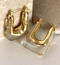 Load image into Gallery viewer, Its Crystal Clear Earrings