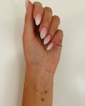 Load image into Gallery viewer, Minimalist Bracelet Solid Gold