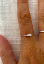 Load image into Gallery viewer, Three Zircon Chain Ring
